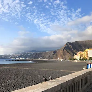  Apartamento Lovely On 2 Floors With Sea View España